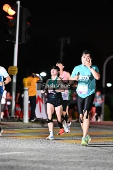 Runner Photo 2409902