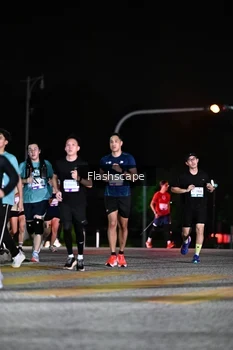 Runner Photo 2409910