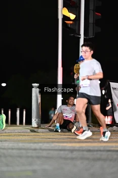 Runner Photo 2409911