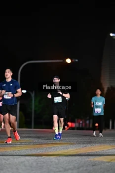 Runner Photo 2409914
