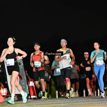 Runner Photo 2409987