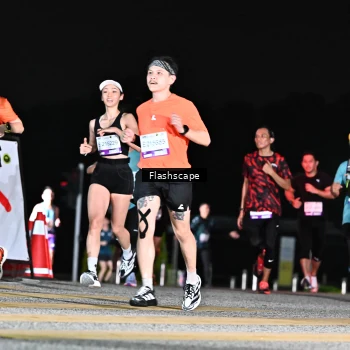 Runner Photo 2410002