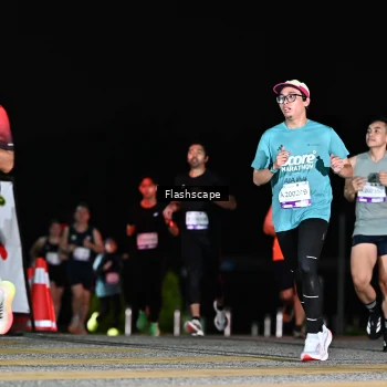 Runner Photo 2410129