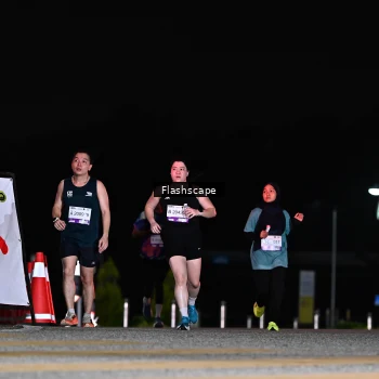 Runner Photo 2410139