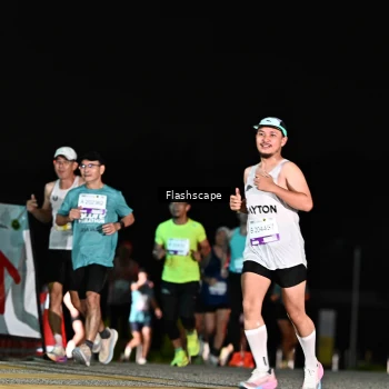 Runner Photo 2410172