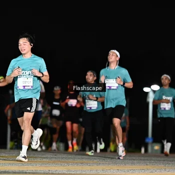 Runner Photo 2410184
