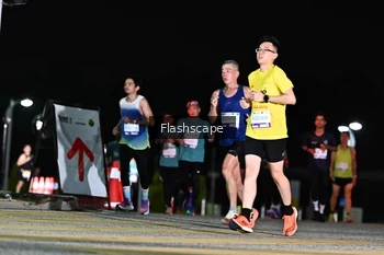 Runner Photo 2410203