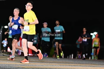 Runner Photo 2410206
