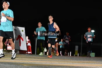 Runner Photo 2410215