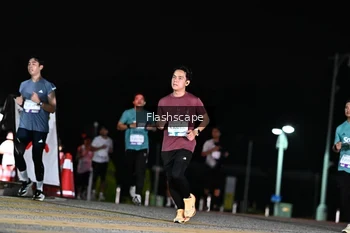 Runner Photo 2410223