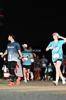 Runner Photo 2410462