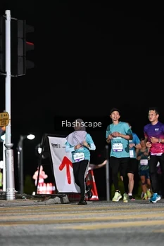 Runner Photo 2410467