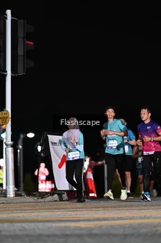 Runner Photo 2410468