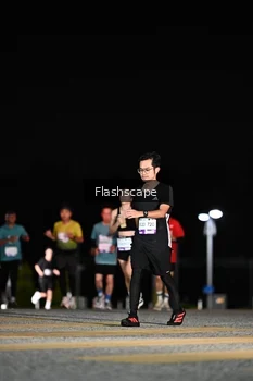 Runner Photo 2410485