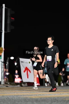 Runner Photo 2410487