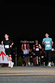 Runner Photo 2410494