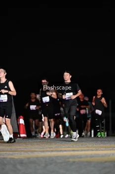Runner Photo 2410498