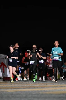 Runner Photo 2410501