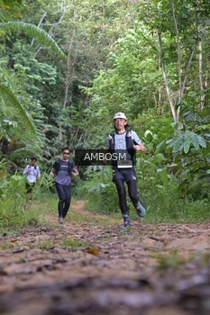 Runner Photo 2413772