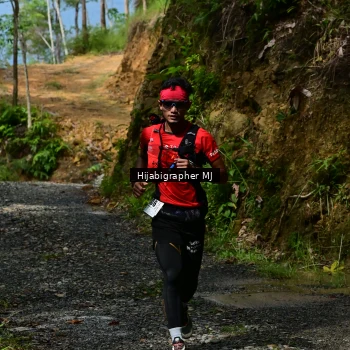Runner Photo 2413839