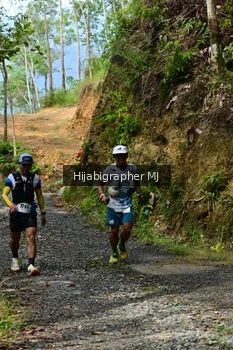 Runner Photo 2413864