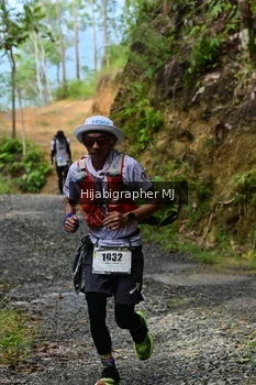 Runner Photo 2413989
