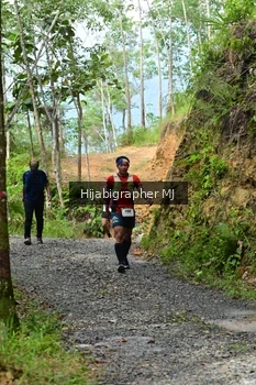 Runner Photo 2414357