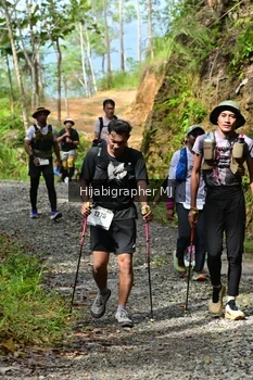 Runner Photo 2414635