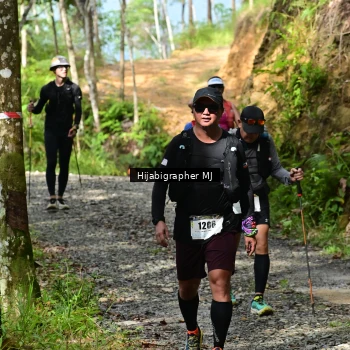 Runner Photo 2416074