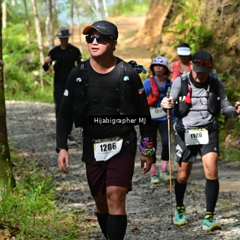 Runner Photo 2416080