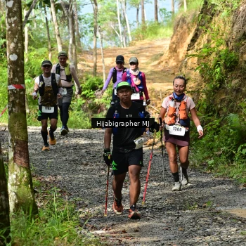 Runner Photo 2416352