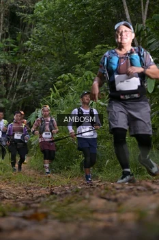 Runner Photo 2416516