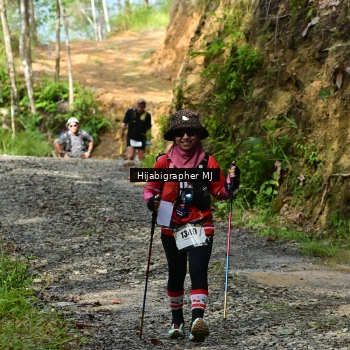 Runner Photo 2416675
