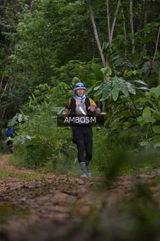 Runner Photo 2416687