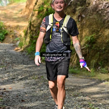 Runner Photo 2416714