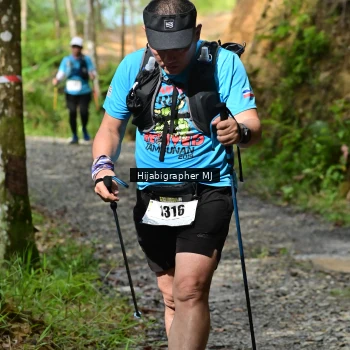 Runner Photo 2416820