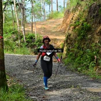 Runner Photo 2416841