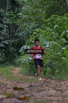 Runner Photo 2417461
