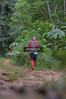 Runner Photo 2417524