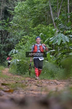 Runner Photo 2417529