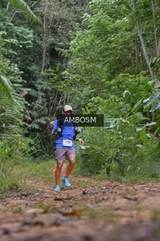 Runner Photo 2417546