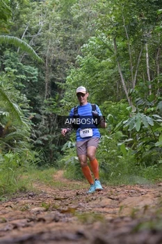 Runner Photo 2417550