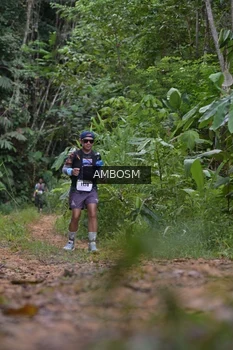 Runner Photo 2417592