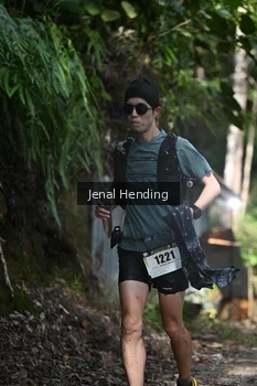 Runner Photo 2417785