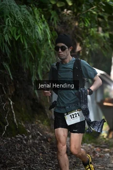 Runner Photo 2417786