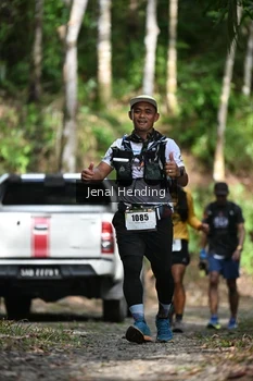 Runner Photo 2418054