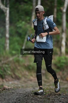 Runner Photo 2418485