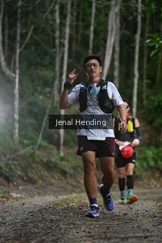 Runner Photo 2418981