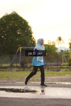 Runner Photo 2421160