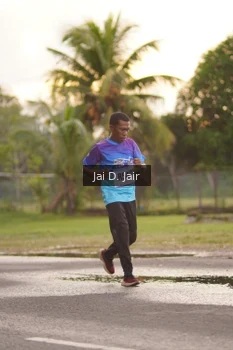 Runner Photo 2421206
